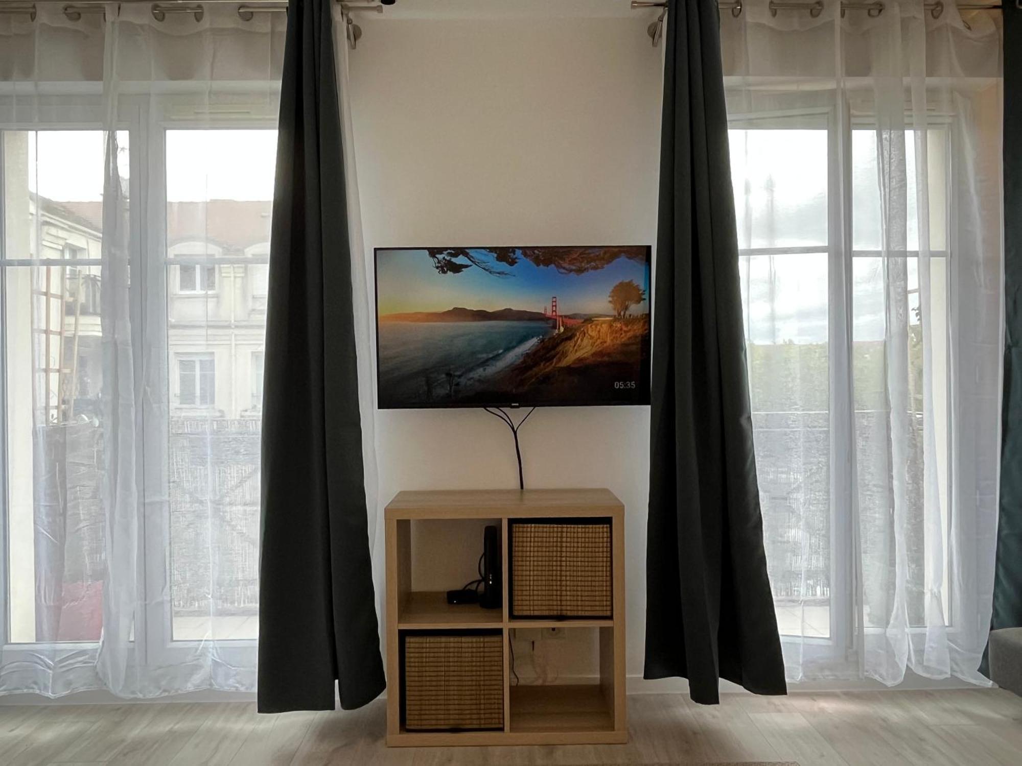 Studio Bienvenue - Louez L'Esprit Libre ! Bussy-Saint-Georges Eksteriør bilde